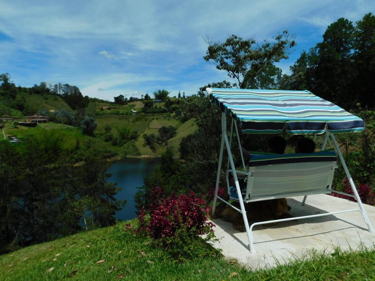 Bacoa Hostel Guatapé 외부 사진